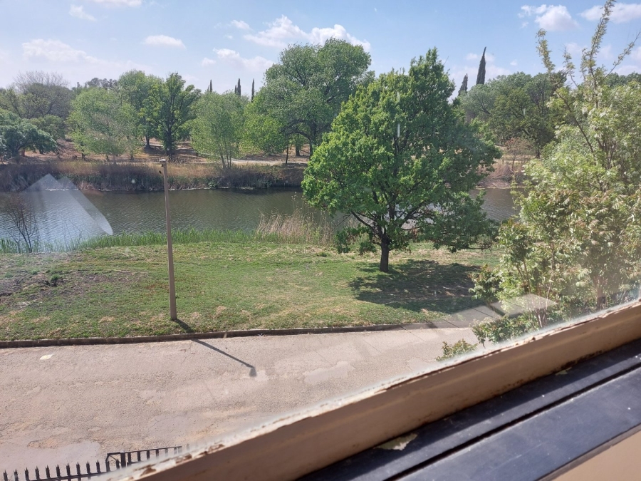 2 Bedroom Property for Sale in Kroonstad Central Free State